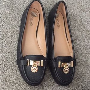SOLD)Michael Kors flats shoes